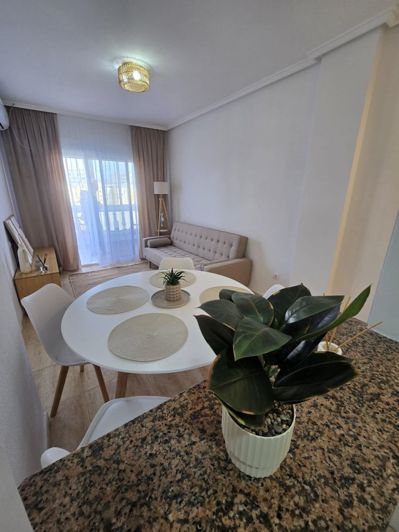 Image No.3-Appartement de 1 chambre à vendre à Torrevieja
