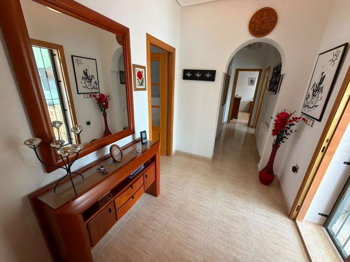 Image No.11-3 Bed Villa for sale