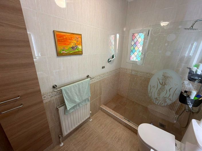 Image No.19-3 Bed Villa for sale