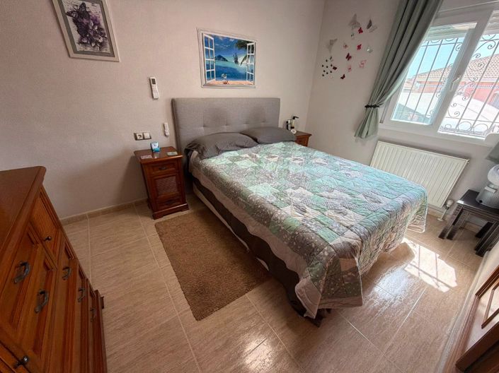 Image No.20-3 Bed Villa for sale