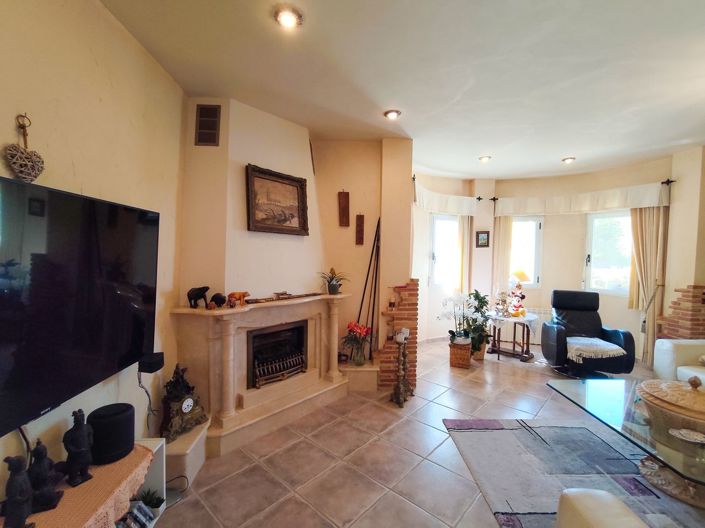Image No.14-5 Bed Villa for sale