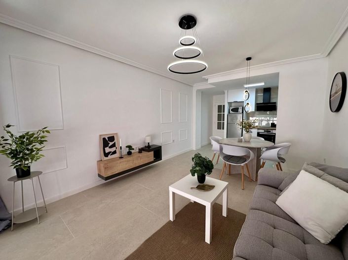 Image No.24-2 Bed Apartment for sale