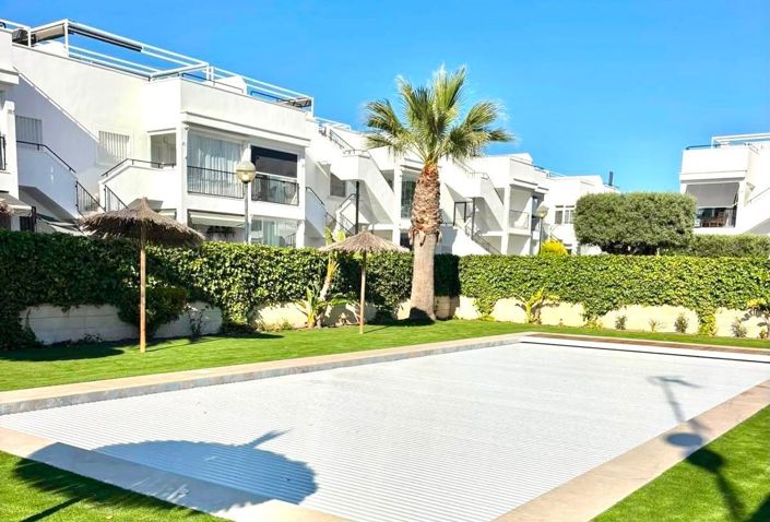Image No.26-2 Bed Apartment for sale