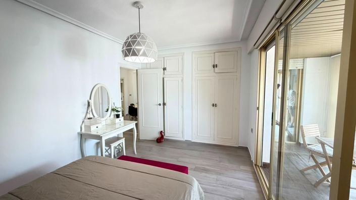Image No.11-3 Bed Apartment for sale
