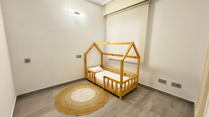 Image No.15-3 Bed Apartment for sale