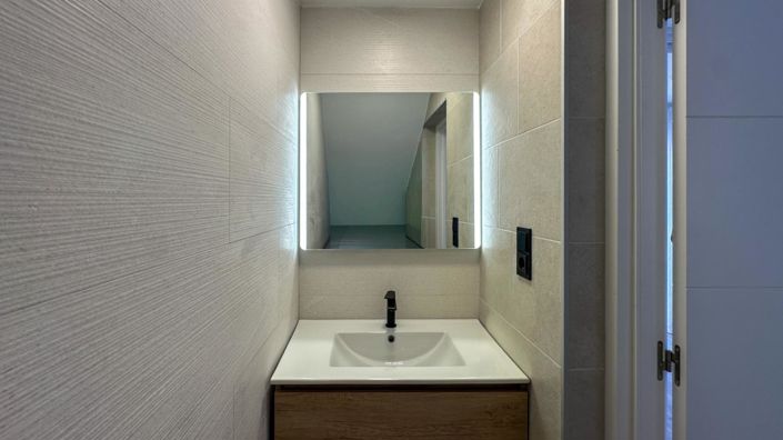 Image No.16-2 Bed House for sale