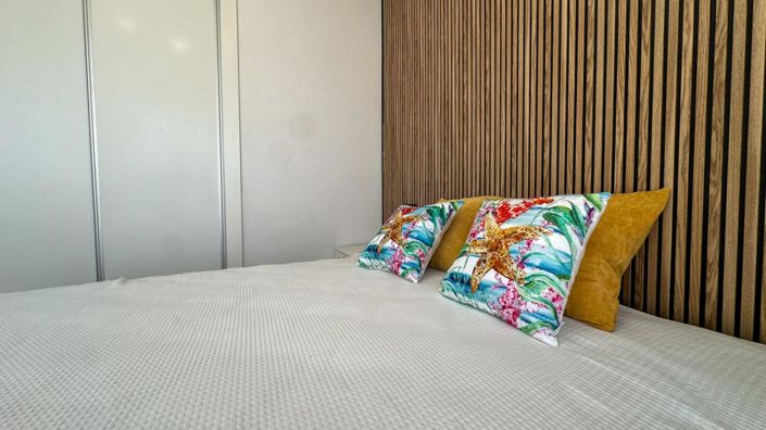 Image No.17-2 Bed House for sale