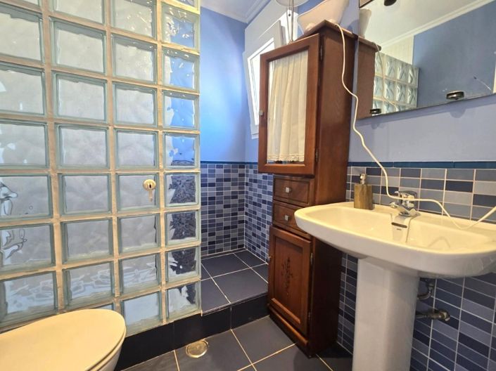 Image No.33-3 Bed House for sale