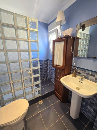 Image No.34-3 Bed House for sale