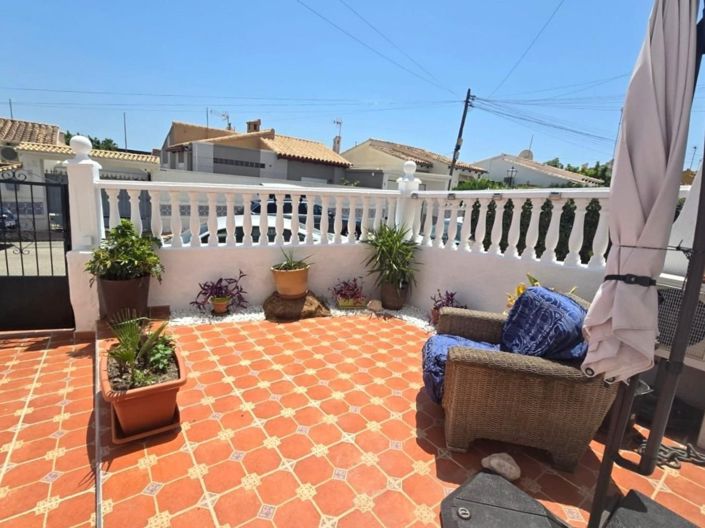 Image No.4-3 Bed House for sale