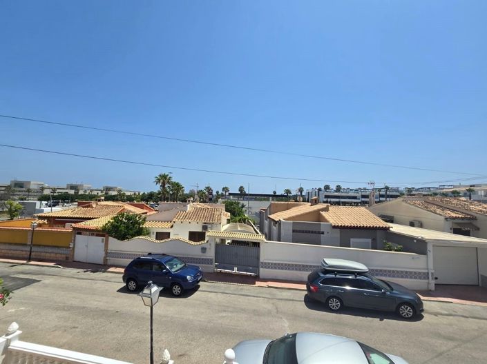 Image No.43-3 Bed House for sale