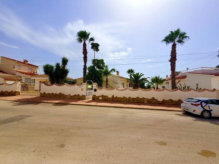 Image No.19-5 Bed Villa for sale