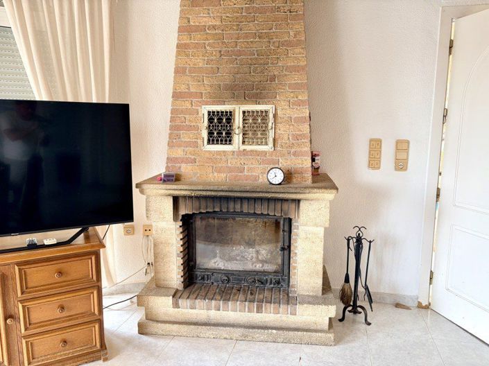 Image No.4-5 Bed Villa for sale
