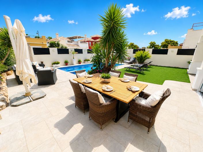 Image No.13-3 Bed Villa for sale