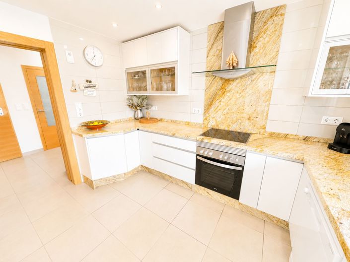 Image No.16-3 Bed Villa for sale