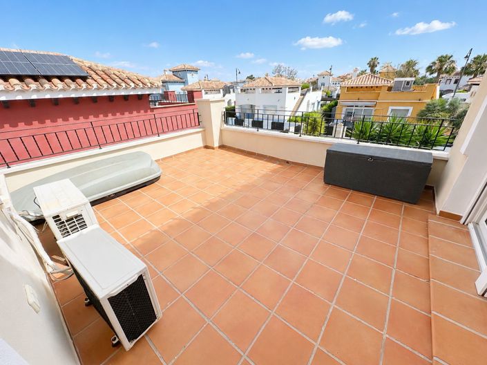 Image No.27-3 Bed Villa for sale