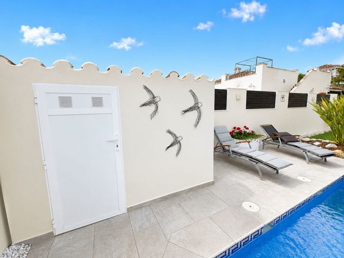Image No.37-3 Bed Villa for sale