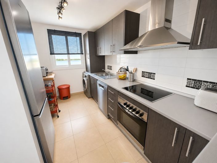 Image No.10-2 Bed Apartment for sale
