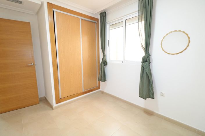 Image No.14-4 Bed Apartment for sale