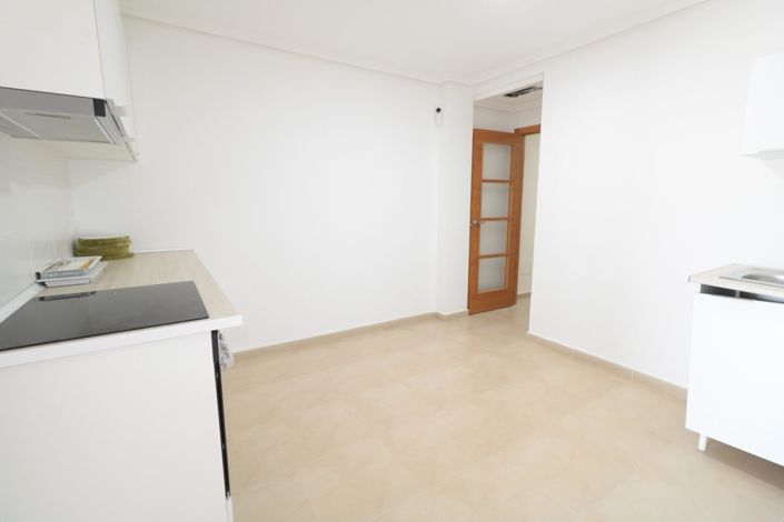 Image No.3-4 Bed Apartment for sale