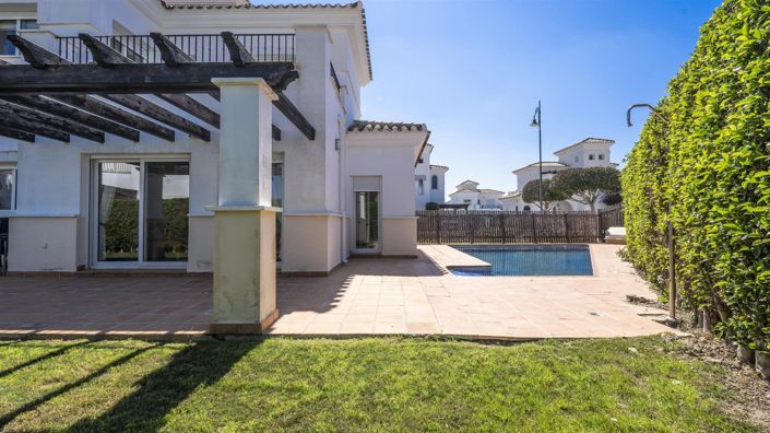 Image No.8-3 Bed Villa for sale