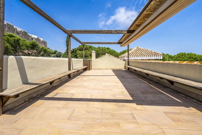 Image No.36-4 Bed Villa for sale