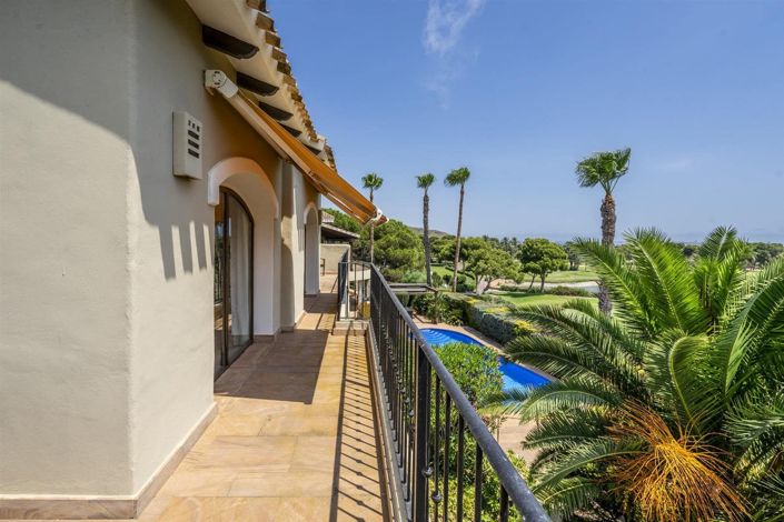 Image No.45-4 Bed Villa for sale