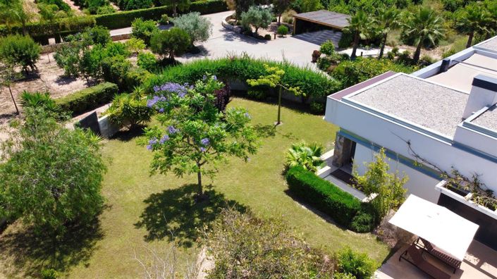 Image No.17-5 Bed Villa for sale