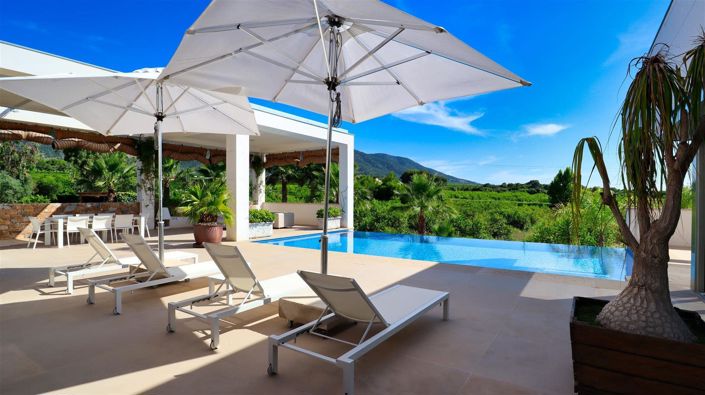 Image No.6-5 Bed Villa for sale