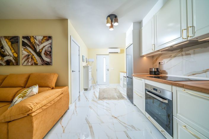 Image No.8-2 Bed Apartment for sale