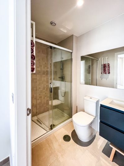 Image No.17-3 Bed Apartment for sale