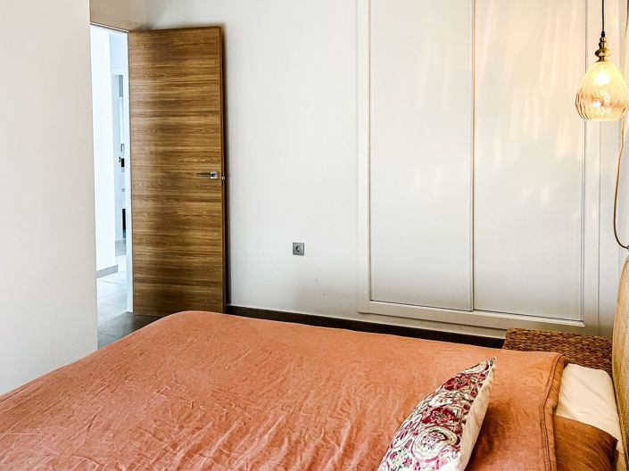Image No.26-3 Bed Apartment for sale