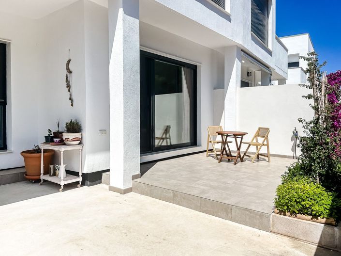 Image No.3-3 Bed Apartment for sale