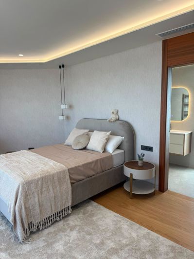 Image No.40-5 Bed Villa for sale