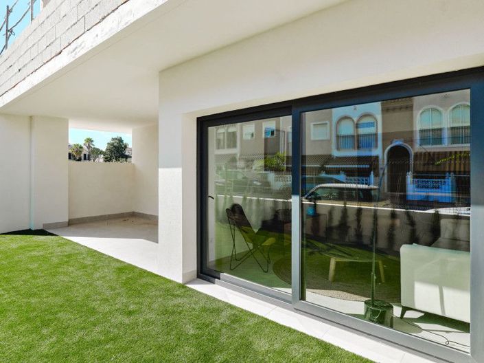 Image No.4-2 Bed Bungalow for sale