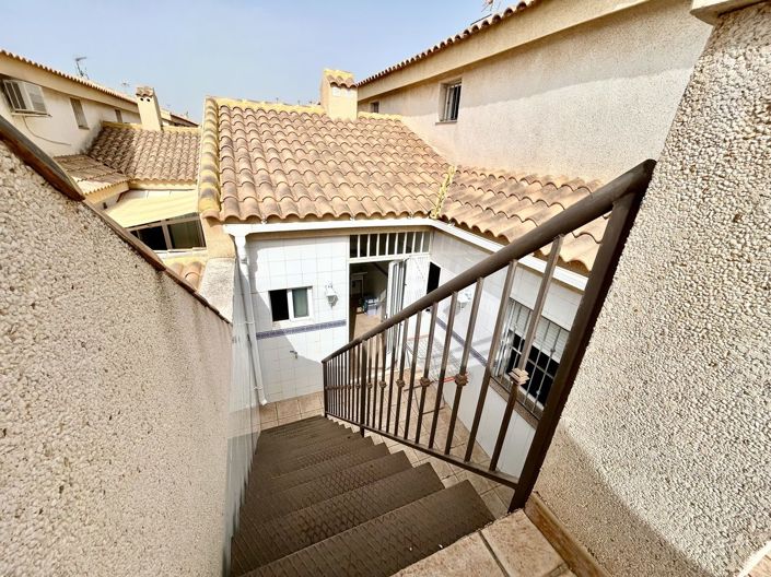Image No.33-3 Bed House for sale