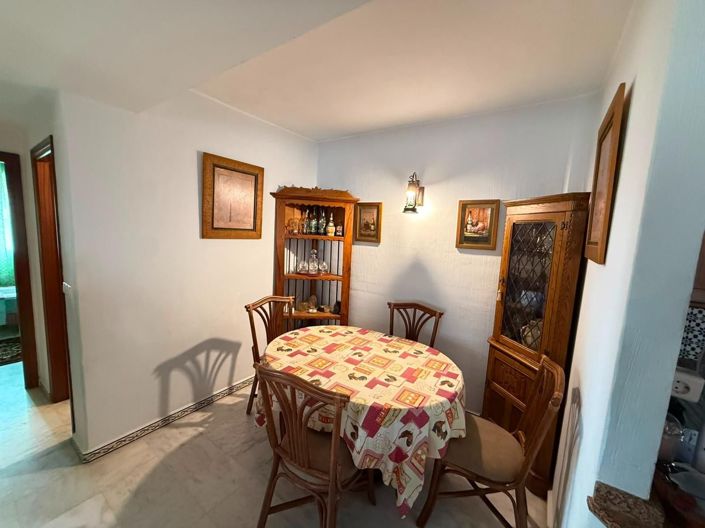 Image No.11-3 Bed Apartment for sale