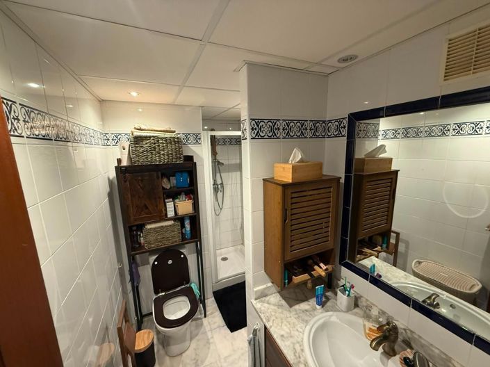 Image No.22-3 Bed Apartment for sale