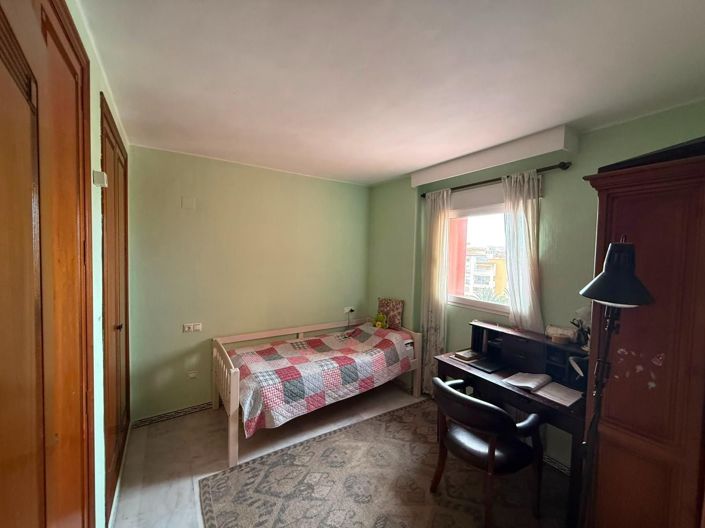 Image No.25-3 Bed Apartment for sale