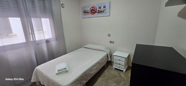 Image No.12-3 Bed Apartment for sale