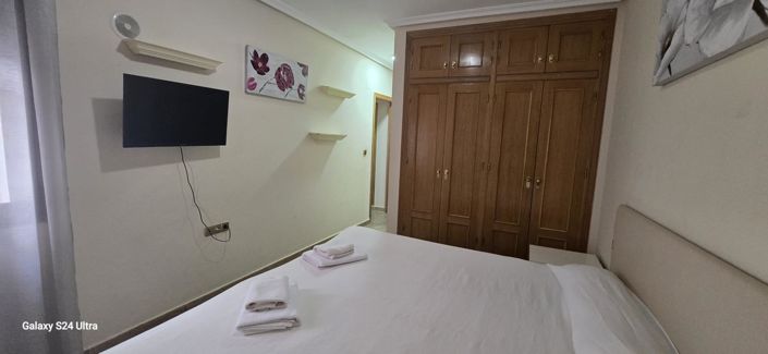 Image No.9-3 Bed Apartment for sale