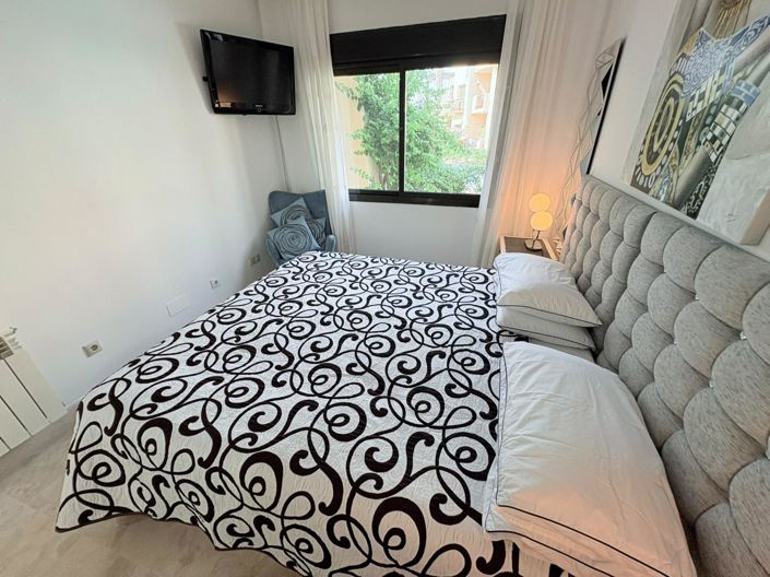 Image No.18-2 Bed Apartment for sale