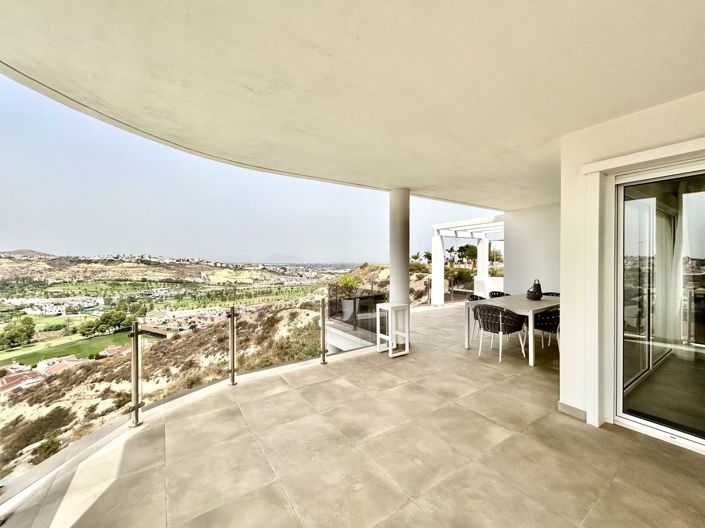 Image No.20-4 Bed Villa for sale