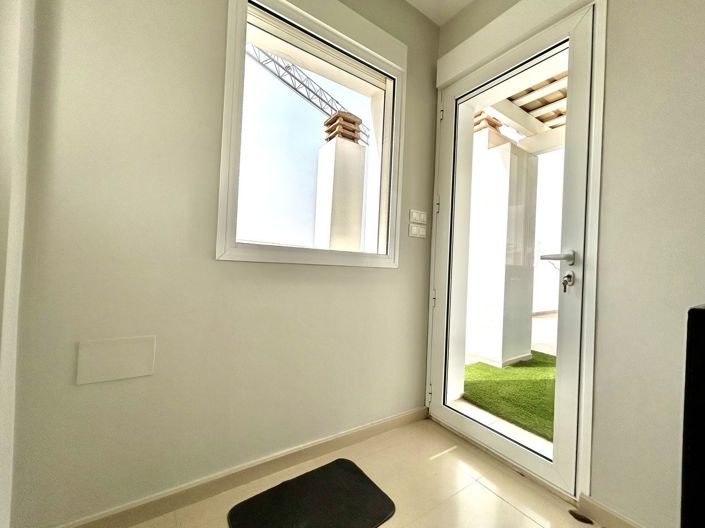 Image No.37-4 Bed Villa for sale