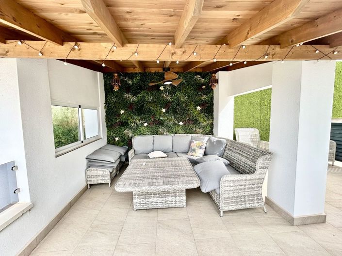 Image No.42-4 Bed Villa for sale