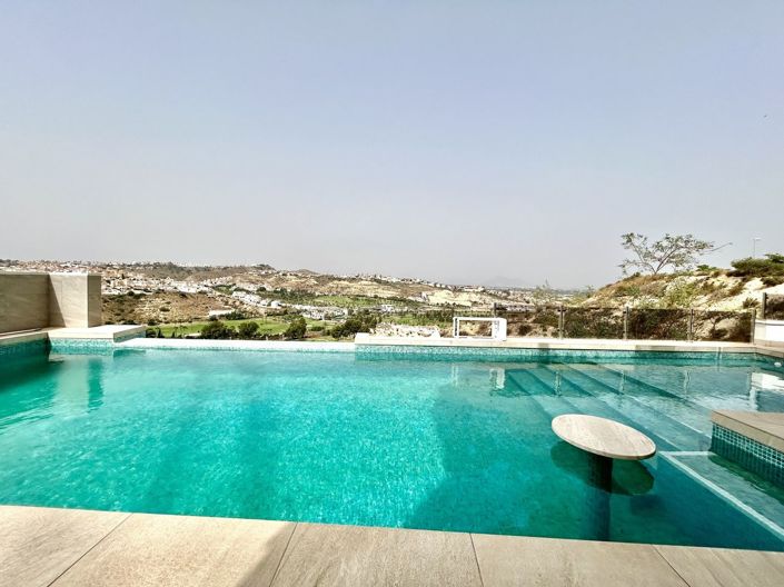 Image No.44-4 Bed Villa for sale