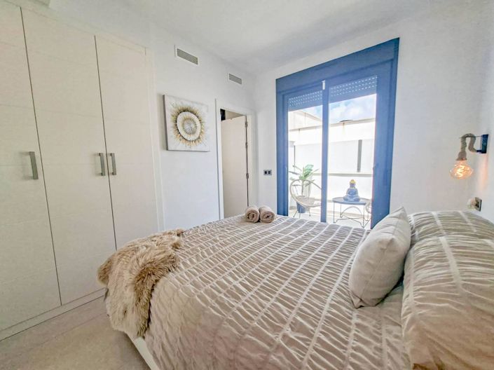 Image No.12-3 Bed Villa for sale