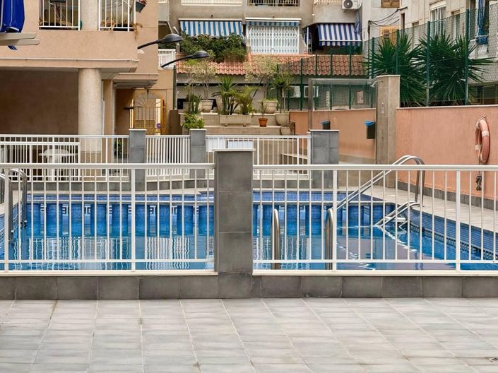 Image No.3-Appartement de 2 chambres à vendre à Torrevieja