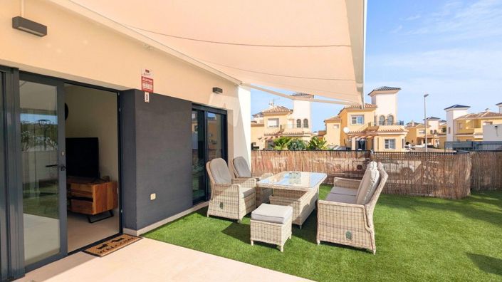 Image No.8-2 Bed Apartment for sale