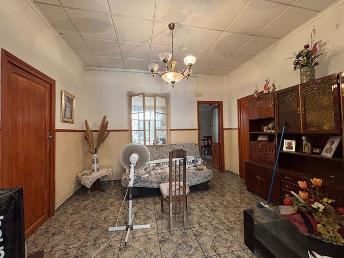 Image No.5-4 Bed House for sale